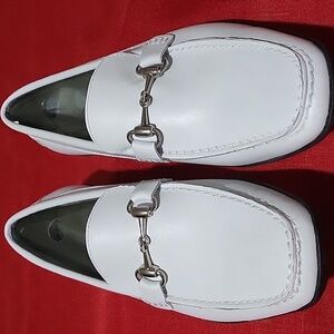Stacy Adams White Loafers with Silver Detailing Mens Size 8